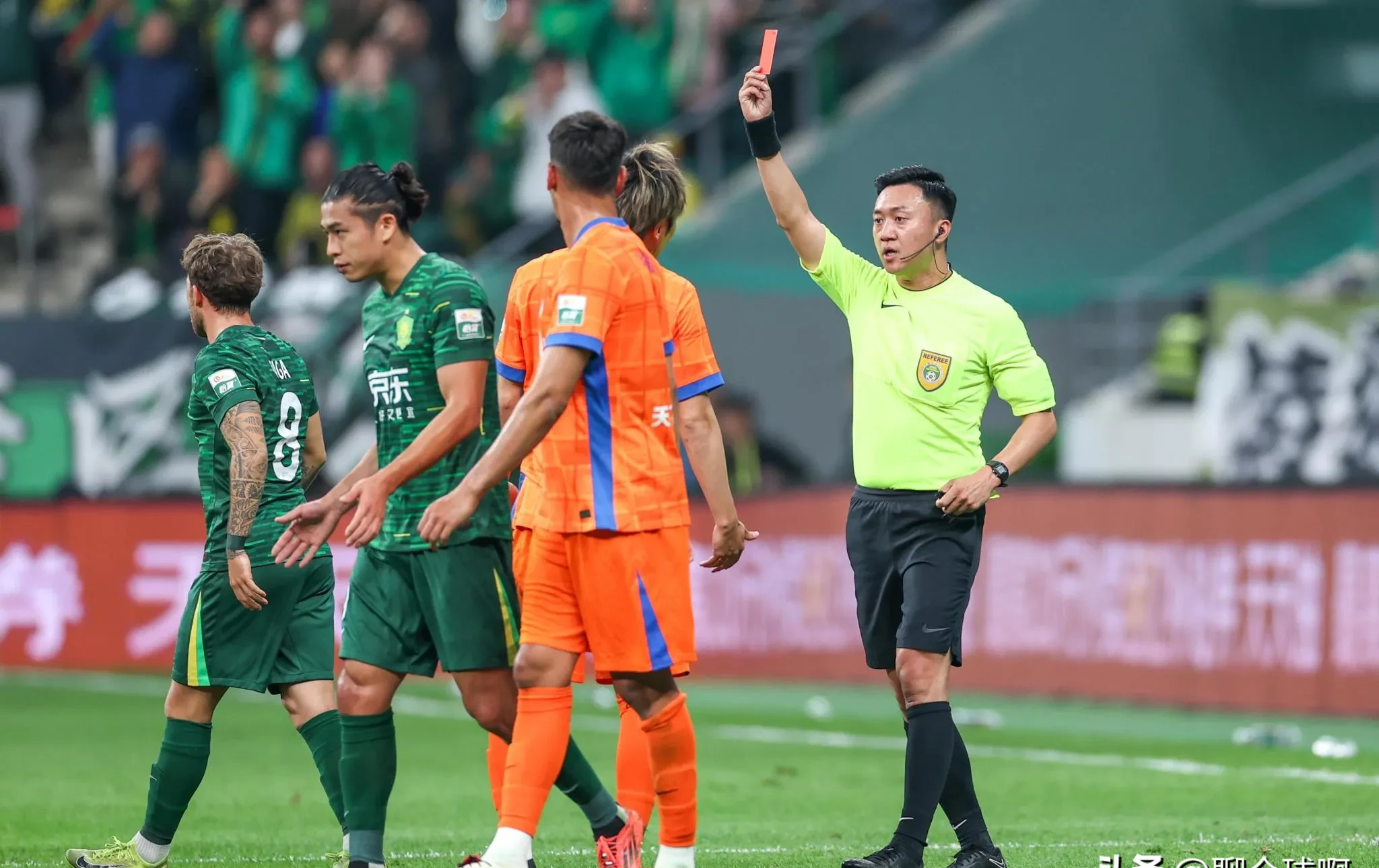 国际比赛日突围战来临,山东泰山围绕意甲单刀错失,压力陡增,赛季目标并未改变(山东泰山最近比赛赛程)-九游体育官网